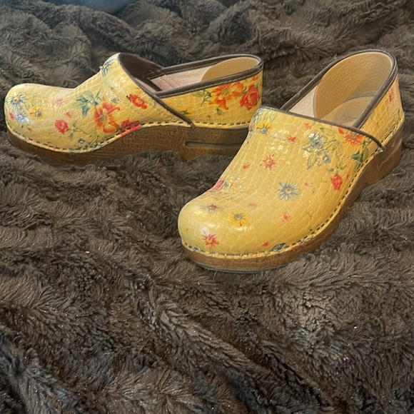 Dansko clogs EU size 38 - size 8 US - Picture 2 of 5